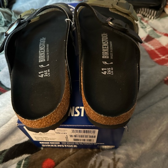 NEW Birkenstock Women's ARIZONA SPLIT Black Green Camo Double Buckle 41 1021191 - Picture 3 of 4